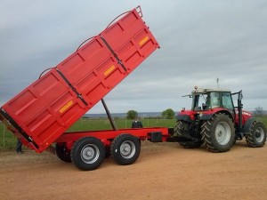 Remolque agrícola tándem de laterales