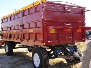 Remolque agrícola de 2 ejes con giratoria y toldo abrelatas