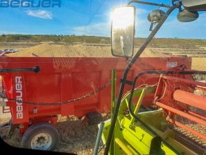 Bañera agrícola de tres ejes Beguer